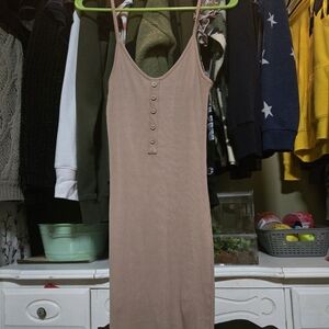 Mind Length, Nude Color, Form Fitting